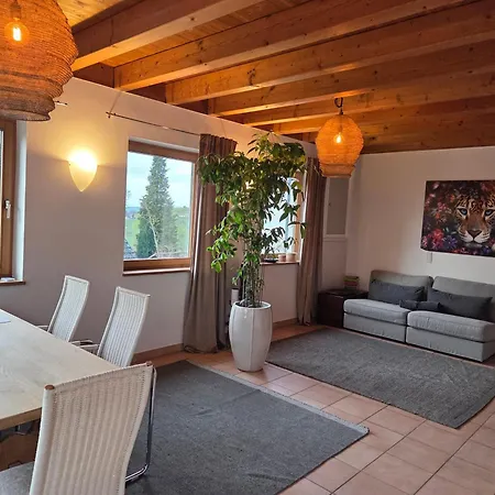 Gemuetliche Mit Terrasse Mit Tollem Fernblick * Alzenau in Unterfranken
